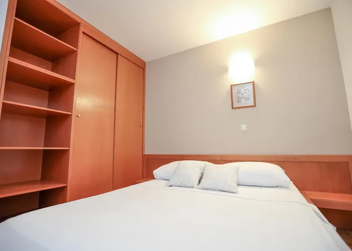 Apartments Vallis Rabiosa